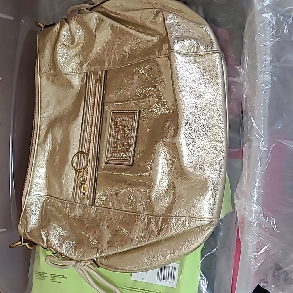 Coach Poppy Gold purse